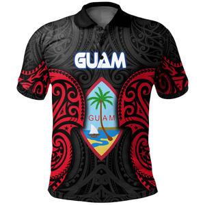 Polo imprimé polynésien Guam pour homme, manches courtes, motif noir et rouge, décontracté, respirant, 100 % polyester, coupe classique - Product Image 1