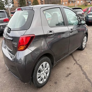 TOYOTA YARIS en Excelentes Condiciones, Disponible para Entrega Rápida, Buen Estado, Poco Uso, Opciones de Venta al Por Mayor Disponibles - Product Image 6