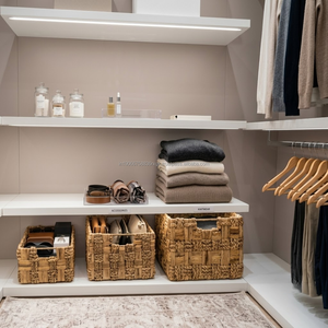 Ensemble de paniers de rangement utilitaires naturels tissés à la main, disponibles en 3 tailles, pour l'organisation du placard, des étagères, de la salle de bain et de la cuisine - Product Image 2