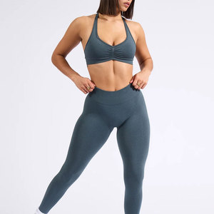 Soutien-gorge de sport pour femme à maintien moyen, col en V profond, logo personnalisable sur le devant, idéal pour le yoga, la gym et l'entraînement, en Spandex et Polyester, vêtement de sport - Product Image 2