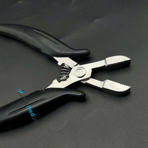 Pince à extensions capillaires en acier inoxydable de qualité chirurgicale, durable, pré-collée, avec logo personnalisé argenté, pour la pose et le retrait de la kératine, par ZETOMED PRO - Product Image 2