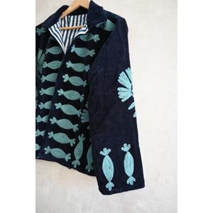 Chaqueta de Invierno Étnica Vintage para Mujer, Bordada a Mano, Tejida y Transpirable, de Terciopelo Bohemio con Estampado Floral, Cuello Alto Hecho a Mano - Product Image 3