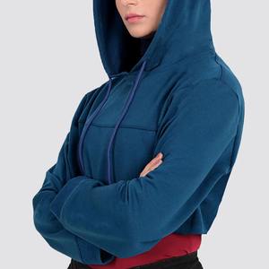 Sudadera con capucha corta de felpa francesa 100% algodón para mujer, de peso pesado y corte holgado con hombros caídos - Product Image 3