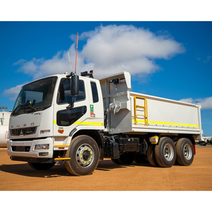 Camionnette à moteur fiable, d'occasion, Mitsubishi Fighter, pour opérations de livraison - Product Image 3