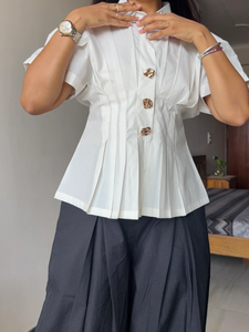 Conjunto de Camisa Entallada y Pantalón Balloon - Negro Blanco - Product Image 4