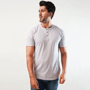 T-shirt Henley pour homme, coupe ajustée, manches courtes, couleur unie, 100% coton, style décontracté, col rond, tissu tricoté, longueur normale - Product Image 3