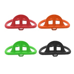 Étriers de cheval classiques en métal, construction robuste, repose-pieds antidérapants, soutien confortable pour la pratique équestre, équipement équestre - Product Image 2