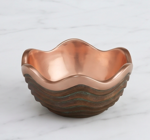 Moderna y Lujosa Tazón de Cobre para Servir, Hecha a Mano, Ondulada, Ideal para Frutas, Uso Doméstico y Vajilla - Product Image 3