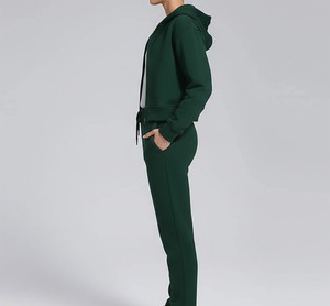 Conjunto Deportivo Bordado para Mujer, Chaqueta de Forro Polar con Marca Personalizada, Pantalones Deportivos, Fabricante y Proveedor de Ropa al por Mayor con Etiqueta Privada - Product Image 3