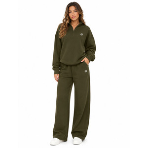 Conjunto Deportivo Casual de Moda para Mujer al por Mayor con Logotipo Personalizado, de Alta Calidad, con Pantalones Cortos con Cremallera y Sudadera con Cremallera de Cuarto - Product Image 1