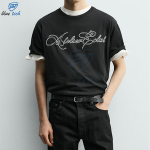 T-shirt noir surdimensionné de qualité supérieure, en coton 100 %, avec broderie personnalisée, conçu pour les marques de streetwear modernes. - Product Image 6