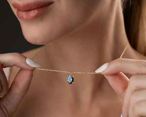 Collier Tanzanite avec pendentif ovale en argent sterling 925 plaqué or 14 carats, pierre de naissance de décembre, bijou élégant et minimaliste - Product Image 3