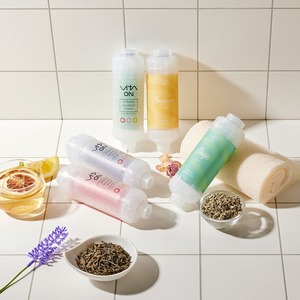 Filtre de douche purificateur d'eau à vitamines [VITA ON b] – Vente en gros, commande en vrac, marque privée, prêt pour l'OEM – Produit de salle de bain - Product Image 1