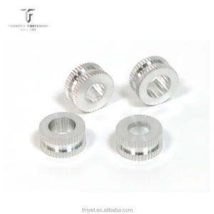 บุชชิ่งสแตนเลสป้องกันการกัดกร่อนพร้อมเกลียว |   เม็ดมีดเกลียวหยาบแบบเมตริก ทนทาน ได้รับการรับรองมาตรฐาน ISO9001 รับประกัน 3 ปี - Product Image 1