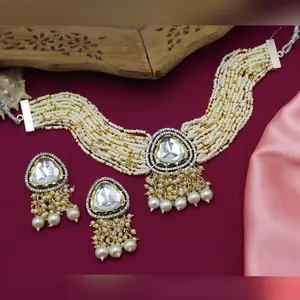 مجموعة مجوهرات كوندان الهندية الخاصة بالزفاف ، مجموعة كوندان بأقل سعر ، مجموعة مجوهرات دبي ، قلادة مصممة مع أقراط