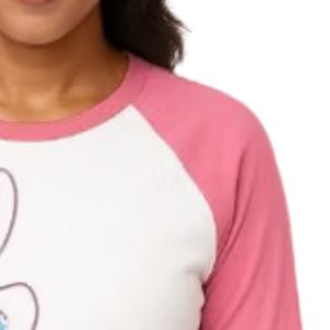 T-shirt de baseball pour femme, blanc et rose, avec logo rond brillant, manches raglan trois quarts, vêtement décontracté pour le quotidien - Product Image 3