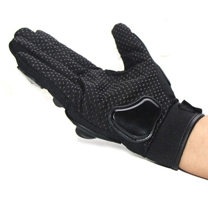 Gants de ski chauffants électriques personnalisés en matériaux haut de gamme, durables, design 5 doigts, imperméables, fermeture à cordon - Product Image 4