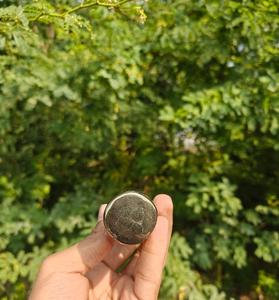 Cylindre de Pyrite Dorée Naturelle, Cristal de Guérison, Idéal pour le Feng Shui, la Décoration de la Maison et du Bureau (Croix et Animaux) - Vente Chaude - Product Image 4