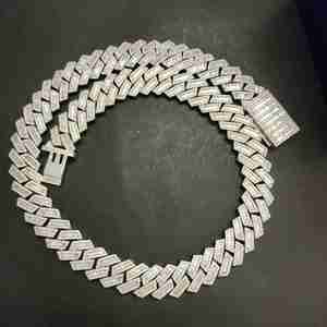 Elegante Cadena Cubana Unisex de Plata de Ley 925 de 20MM, Estilo Hip Hop, Regalo Moderno con Diamante Cultivado en Laboratorio para Todos los Amantes - Product Image 2