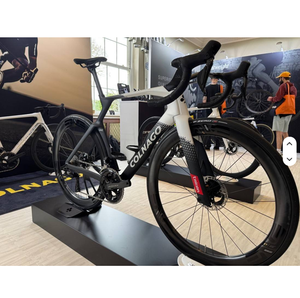 Bicicleta de Carretera Y1Rs Dura Ace Di2 de Alta Velocidad, Nueva, de Marca Reconocida, con Cabina Silenciosa, 11.2 kg de Peso Ligero y 2 Años de Garantía - Product Image 3