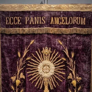 Velvet Embroidery Banner Monstrance Floral Trim Custom Design Maroon Purple <b>Sew</b>-On Fabric <b>Badge</b> Classical Style Garment - Product Image 5