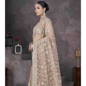 Saree de broderie de créateur pour les fêtes de mariage Robes de mariée élégantes - Product Image 3