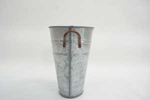 Cubo Metálico Resistente para Uso Doméstico, en Jardines y en la Industria - Product Image 5