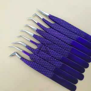 Pinzas para Extensión de Pestañas de Color Azul Vespa, con Punta Puntiaguda, Agarre de Diamante, Acero Inoxidable Sostenible, Logotipo Personalizado, Pinzas para Volumen de Pestañas - Product Image 3