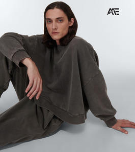 Stylish Oversized Cropped <b>Sweatshirt</b> in Vintage <b>Grey</b> with Raglan Sleeves Perfect for Casual Wear and Comfortable All-Day Use - Product Image 5