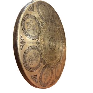 Cloche chantante décorative de gong en métal sculpté traditionnel inspirée pour la guérison de méditation de yoga à des fins spirituelles artisanat en métal - Product Image 2