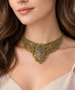 สร้อยคอไข่มุกเทียมลายดอกไม้สไตล์มินิมอลสำหรับงานปาร์ตี้ ประดับด้วยพลอยสีเขียวธรรมชาติ งานแฮนด์เมดสไตล์ชนเผ่า - Product Image 4