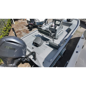 Bateau à fond plat en aluminium Xpress H22 2026 avec moteur Yama_ha 150 - Product Image 4