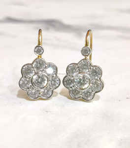 Compre Elegantes Pendientes Colgantes de Moissanita con Diseño Floral Antiguo de 2.2CT, Estilo Vintage para Boda, Chapados en Oro de 14K - Product Image 2