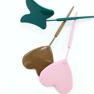 Pince à épiler Laah personnalisable avec logo, volume 90 degrés, marque privée, en acier inoxydable, pointe lisse, pour extensions de cils - Product Image 3