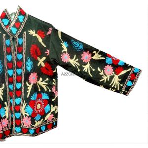 เสื้อแจ็คเก็ตคอร์ดูรอยปักลายนูนแบบขายส่ง ดีไซน์หรูหรา เป็นมิตรกับสิ่งแวดล้อม ระบายอากาศได้ดี แห้งเร็ว บุด้วยผ้าฝ้าย คอจีน - Product Image 2