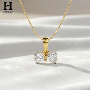 Pendentif en diamant en forme de nœud de luxe, collier en or 14K/18K, bijoux fins par Heerak Diamonds - Product Image 1