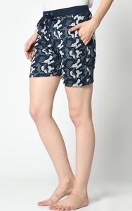 Shorts de bain pour femmes, imprimé camouflage marine, taille mi-haute avec cordon de serrage, poches, séchage rapide, tissu tricoté, coupe décontractée - Product Image 4