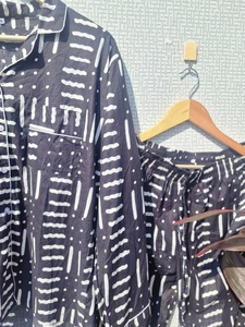 Conjunto de Pijama Casual de Verano para Mujer, 100% Algodón, Estampado de Leopardo, Manga Larga, con Botones, Ecológico, Suave y Transpirable, Ropa de Dormir - Product Image 5
