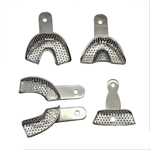 Plateaux d'empreinte dentaire en acier inoxydable réutilisables, argentés, instruments chirurgicaux manuels de classe I pour des empreintes dentaires précises - Product Image 6