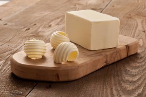 Premium Salted Margarine Buttery Flavour with Halal & ISO Certified 80% Fat Content SMP 38-42 <b>C</b> Custom Packaging & OEM - Product Image 3