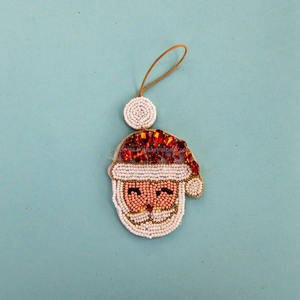 Adorno Colgante de Acero Inoxidable con Cuentas Hechas a Mano, Bordado de Pájaro Rojo, Lentejuelas, Cristales y Piedras de Estrás, Estilo Cristiano para el Hogar - Product Image 4