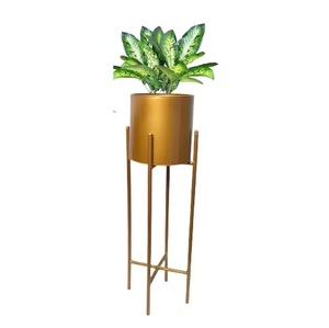 Royal Look <b>White</b> Finished Planter <b>Pots</b> With Black Stand for Indoor & Outdoor Floor Plants Decoration Metal Flower Planter - Product Image 4