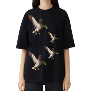 T-shirt ample blanc pour femme avec imprimé canard colvert à paillettes, col rond, manches courtes, motif animalier décontracté, en tissu jersey - Product Image 5