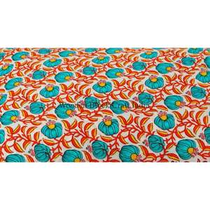 ผ้าฝ้ายพิมพ์ลายดอกไม้แบบบล็อกน้ำหนักเบาเป็นมิตรกับสิ่งแวดล้อม ผ้าทอมืออินเดียหลากสีสำหรับทำกระเป๋าและเสื้อ - Product Image 4