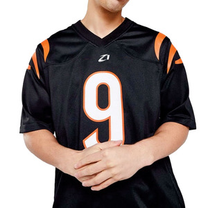 เสื้อฟุตบอลอเมริกันดีไซน์ใหม่ปี 2026 สำหรับผู้ชาย ผ้าโพลีเอสเตอร์ระบายอากาศได้ดี ชุดทีมพิมพ์หมายเลขตามสั่ง เสื้อยืดกีฬา Y2K รับผลิตแบบ OEM ODM - Product Image 2