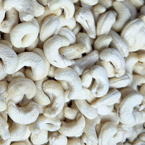 Hot Sale Cheap Rate Raw Cashew <b>Nuts</b> WW180, WW240, WW320, LP, WS Cashew <b>Nuts</b> W180 Cashew <b>Nuts</b> Customized Cutting Size - Product Image 1