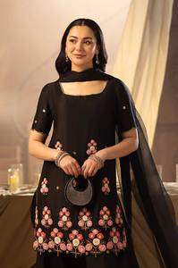 Conjunto de traje Salwar pakistaní negro bordado para mujer con dupatta |   Conjunto de Kurta y Palazzo de Diseño para Fiestas - Product Image 3
