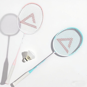 Raquette de badminton en fibre de carbone de haute qualité, modèle Cabr01, 66*24cm, type de contrôle de balle, emballage standard, pour l'extérieur - Vente chaude - Product Image 4