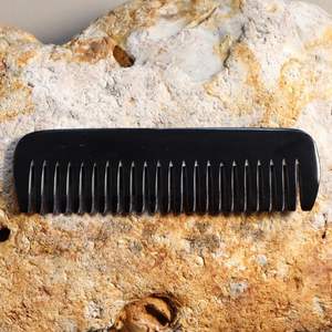 Peigne en corne de buffle et de bœuf polie, fait main, qualité supérieure, unique, taille personnalisée, pour Feng Shui, en poils naturels - Product Image 6