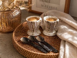 Cuchara de Cuerno de Búfalo Natural Hecha a Mano y Pulida, Perfecta para Servir Especias, Condimentos o para Uso Decorativo en la Mesa, Alta Calidad - Product Image 6